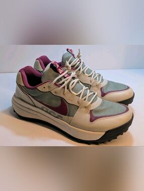 Nike ACG Lowcate Mica Green Rosewood Men’s 9.5 Trail Sneakers